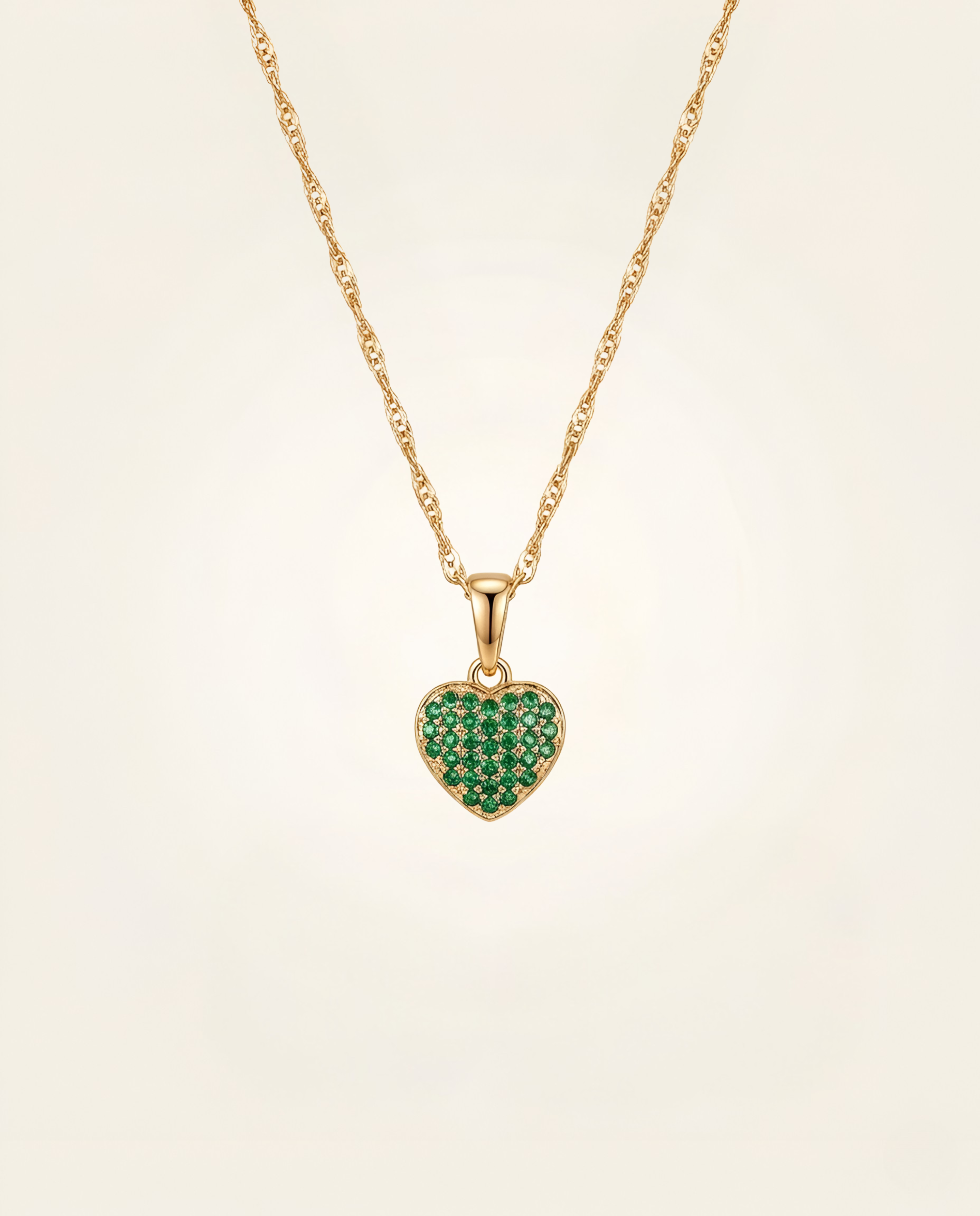 Cadena con dije Esmeralda